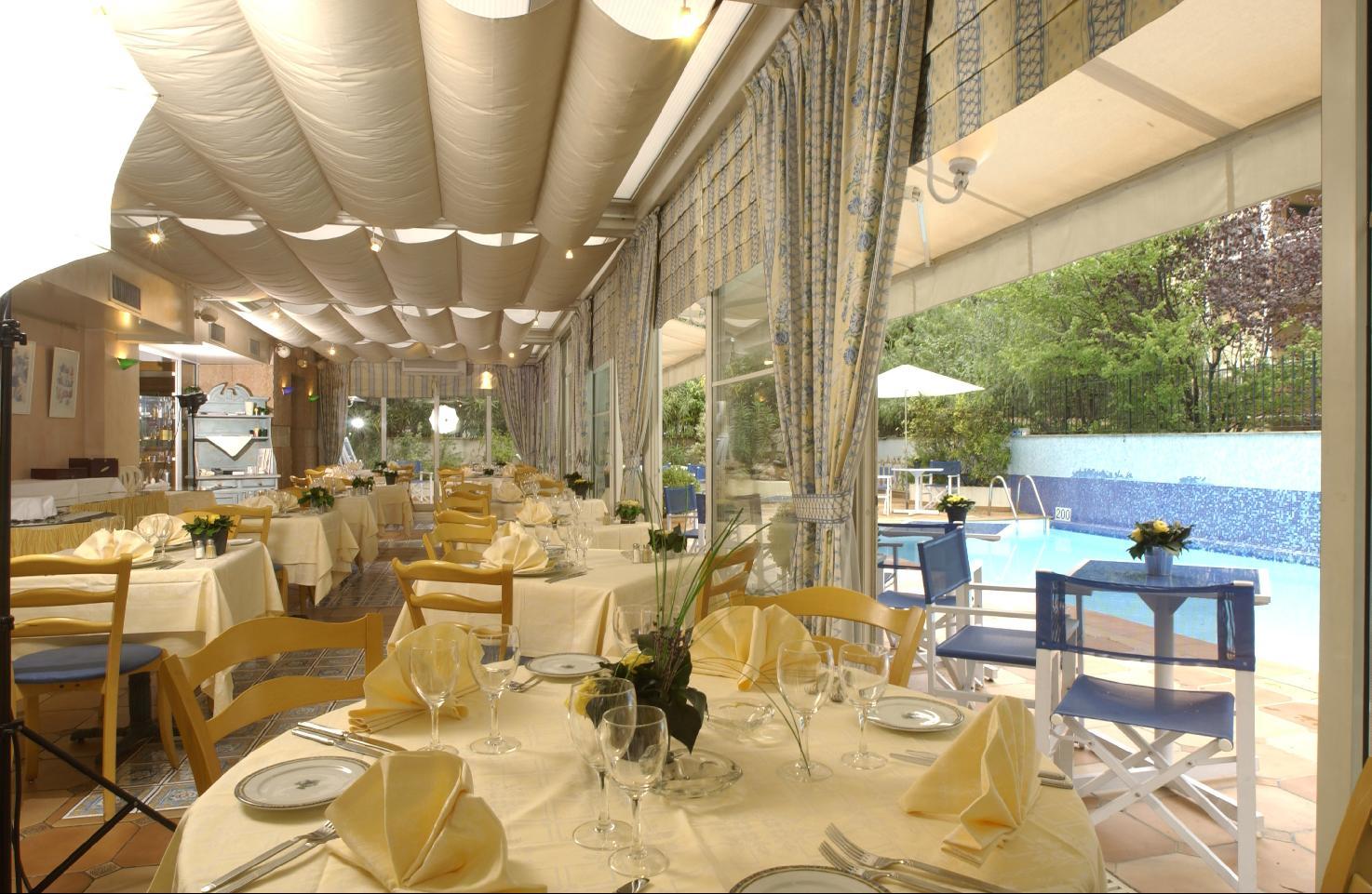 Hotel Amarante Cannes Restaurante foto